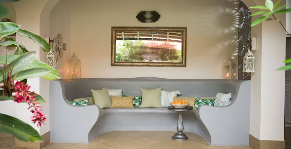 <div></div><div>Villa Branco - Courtyard sit-out design</div> 
